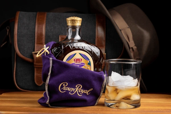 Crown Royal Price in India 2023 [ Updated List ]